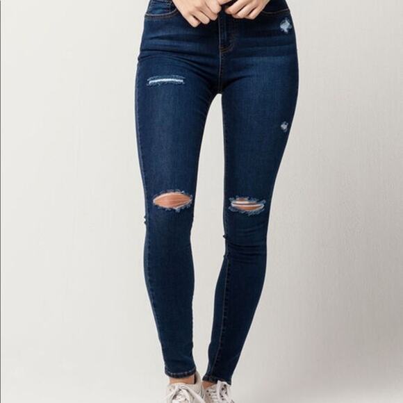 Tilly's RSQ Blue Denim Distressed Jeans Manhattan High Rise Juniors SZ 3 - Picture 1 of 9